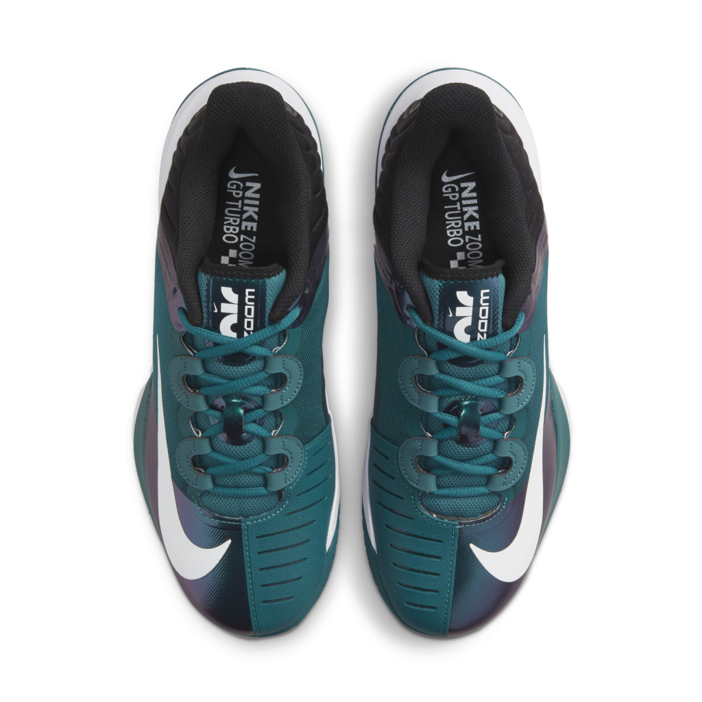 nikecourt CK7513-324