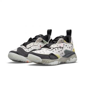 Jordan Delta 2 Grijs (CV8121-003)