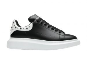 Alexander McQueen Oversized Black Studd (553776WHGP51070)