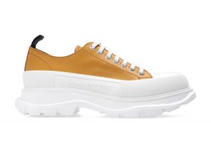 Alexander McQueen Tread Slick Low Lace Up Mustard (627225 WHZP2 7169)
