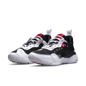 Jordan Delta 2 Zwart (CV8121-011)