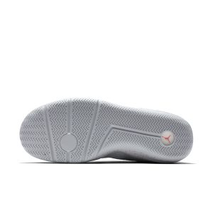 jordan-reveal 834229-015