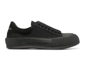 Alexander McQueen Deck Skate Plimsoll Lace-Up Triple Black (654594W4MV71000)