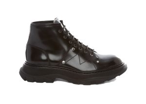 Alexander McQueen Tread Lace Up Boot Black (W) (595469WHQSG1081)
