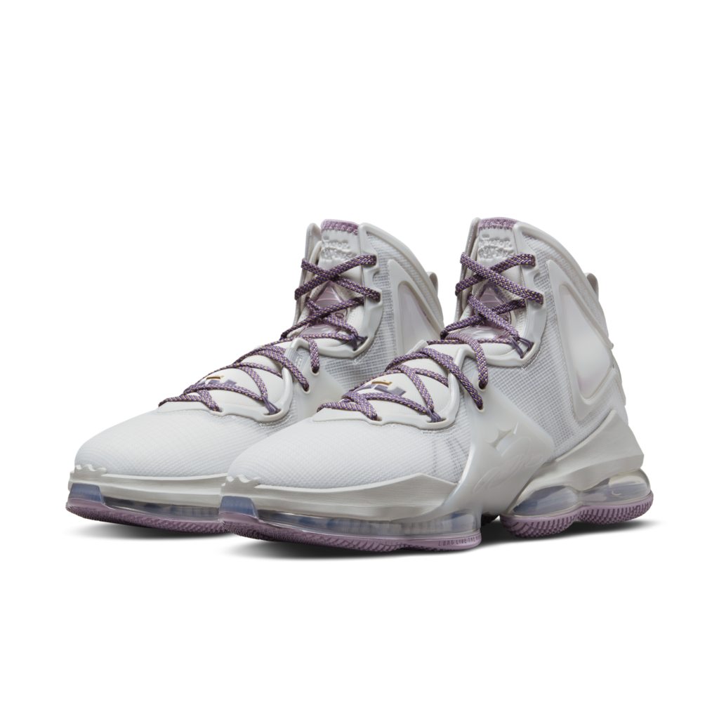 nike-lebron-19 DC9340-004