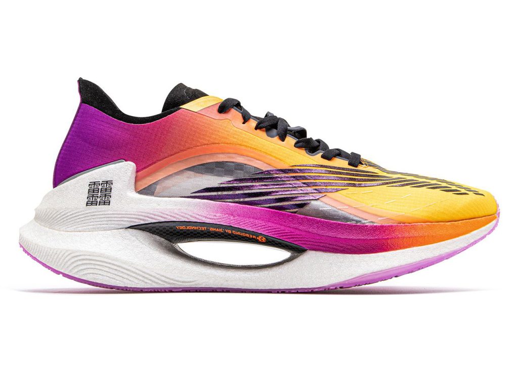 li-ning-sneaker ARHQ245-1