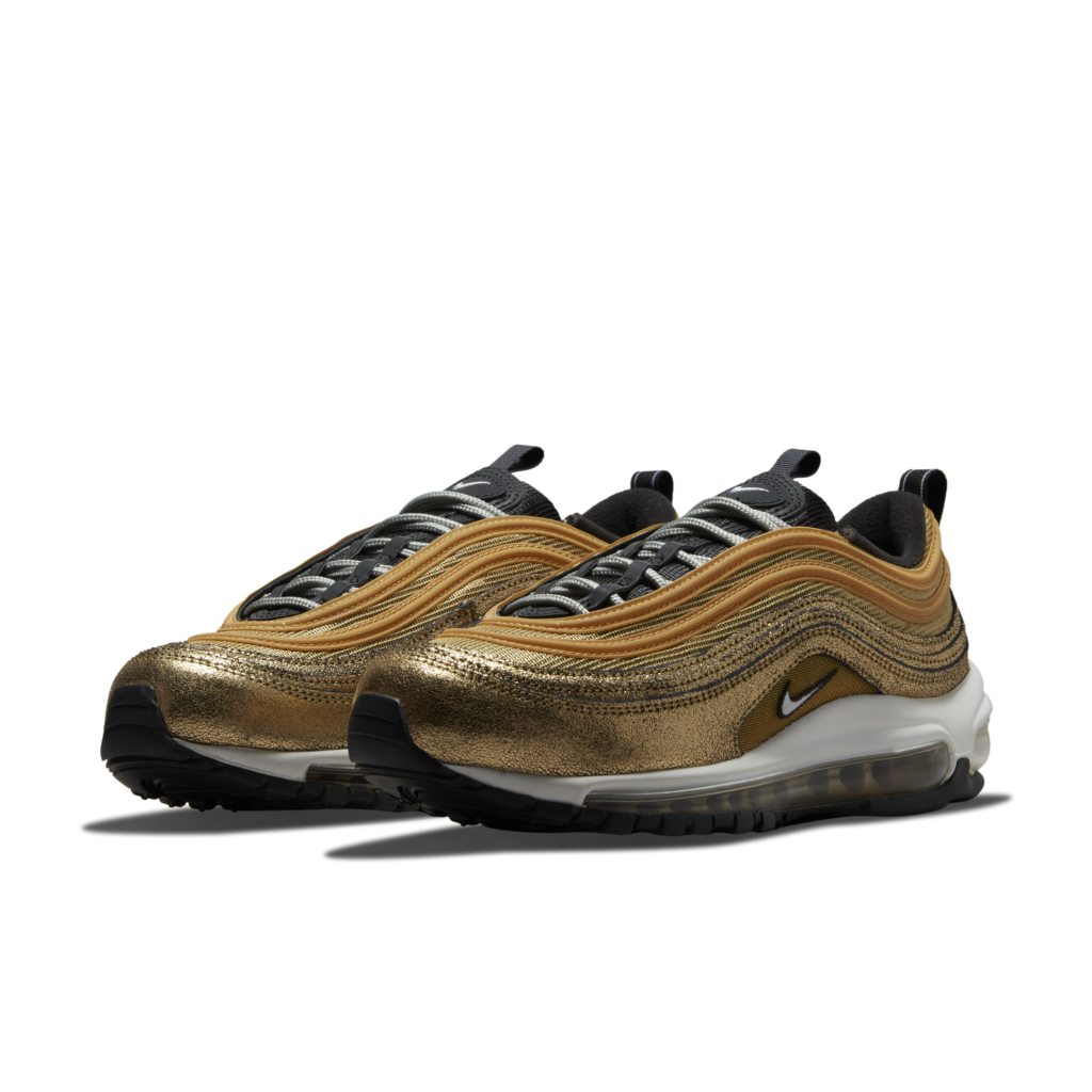 nike-air-max DO5881-700