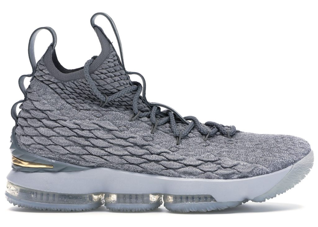 nike-lebron-15 897648-005/897649-005
