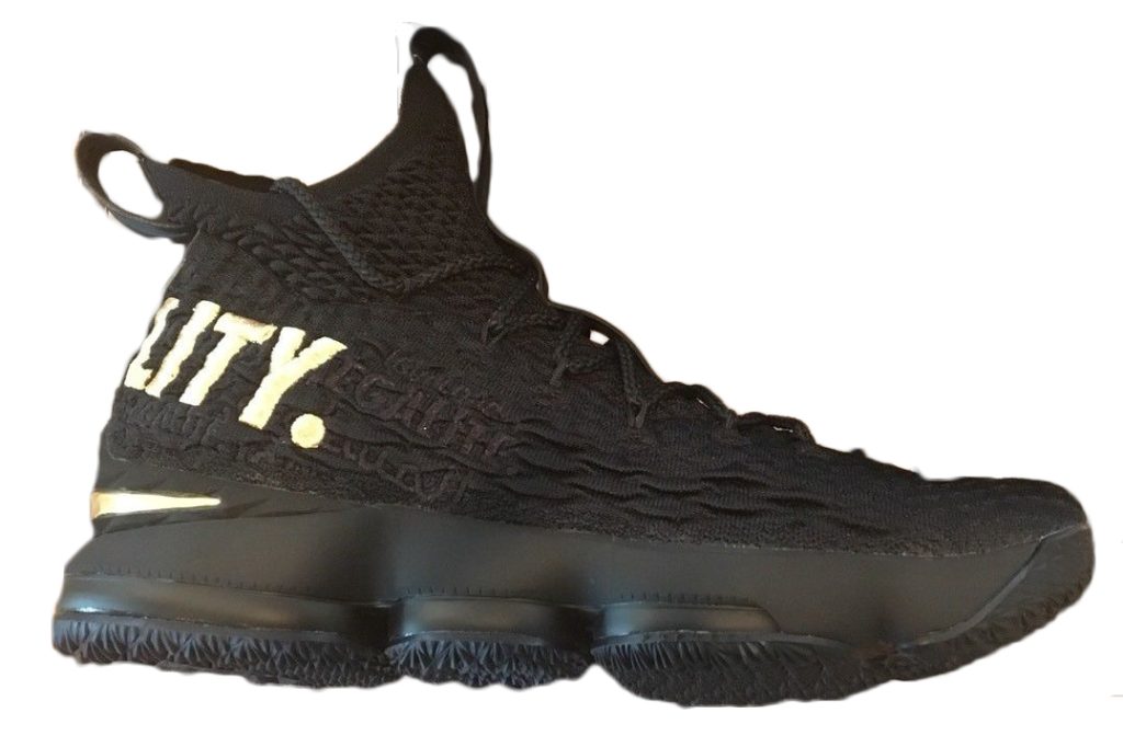 nike-lebron-15 897648-007