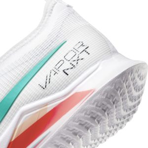 nikecourt CV0742-136