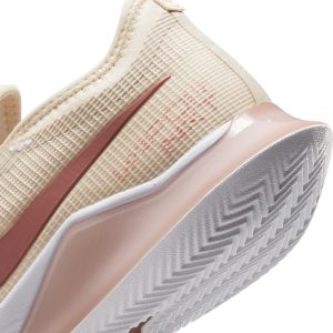 nikecourt CV0746-261