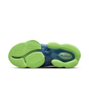 nike-lebron-19 DC9339-400