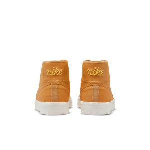 nike-sb DH7479-700