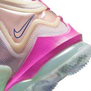 nike-lebron-19 DH8459-900