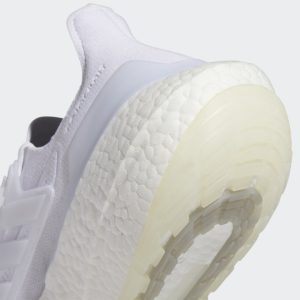 adidas-ultraboost FY0379