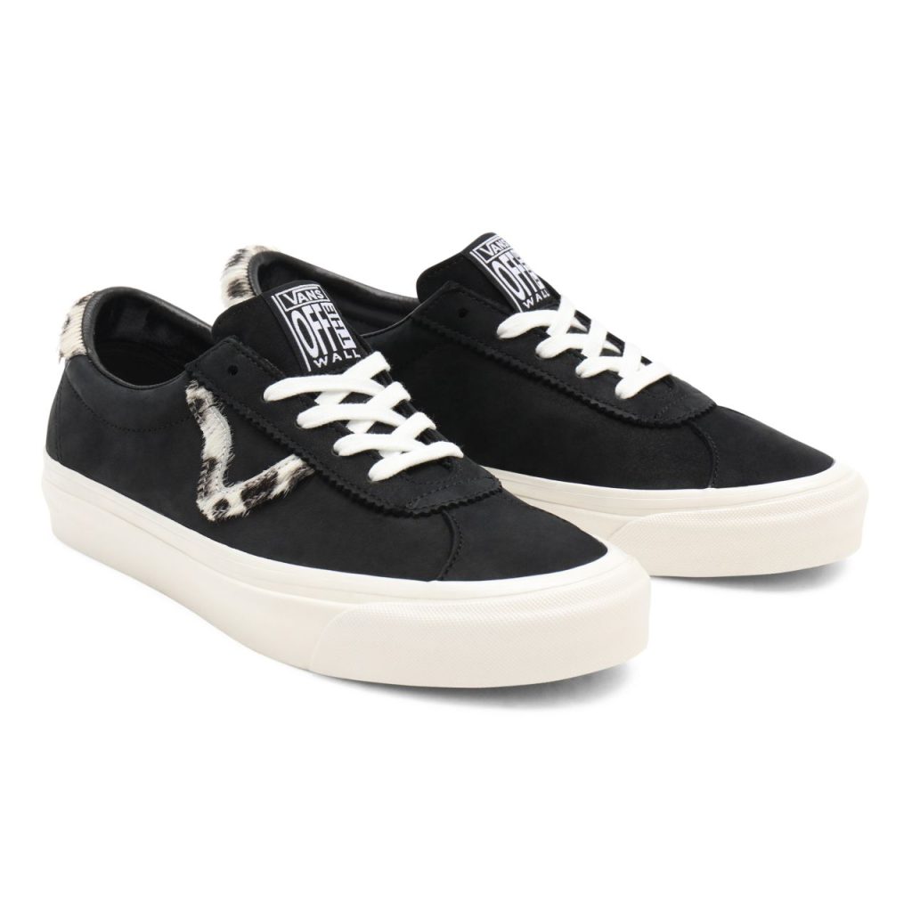 vans-style VN0A3WLQA1O