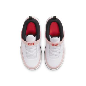 air-jordan-max-aura DA8022-102