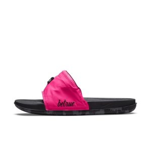 Nike OffCourt Slide BeTrue Roze (DD6783-600)