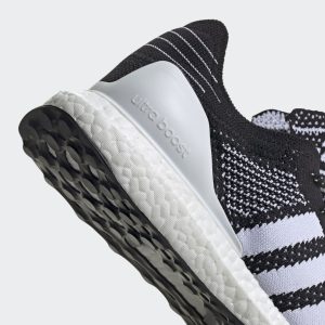adidas-ultraboost FV6054