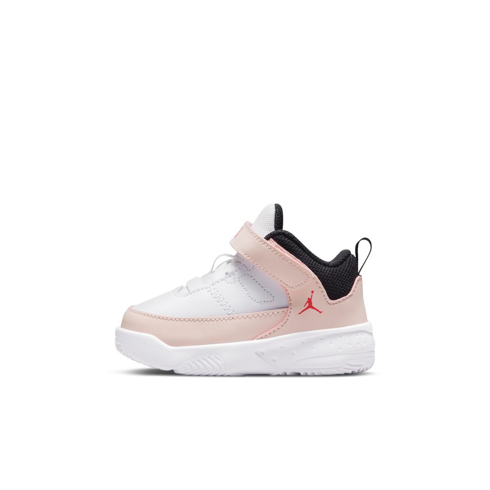 air-jordan-max-aura DA8023-102