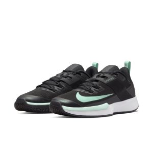 nikecourt DC3432-005