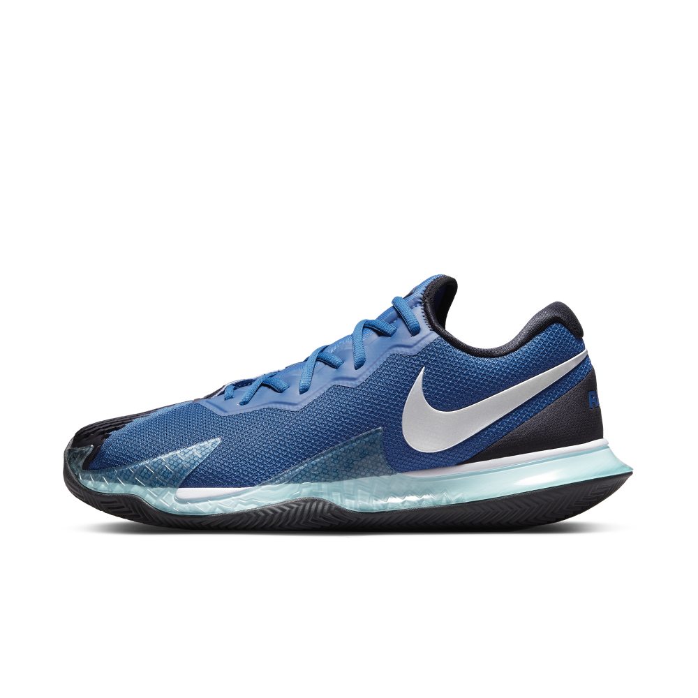 nikecourt DV1773-400
