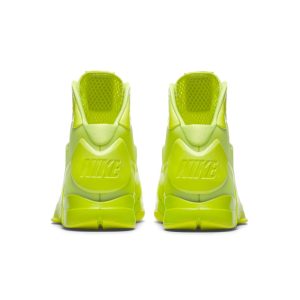 nike-hyperdunk 820321-700