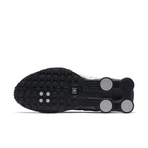 nike-shox 104265-045