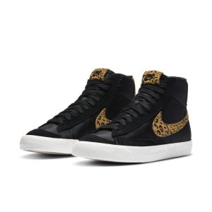 nike-blazer DC9207-001