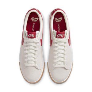 nike-sb 704939-105