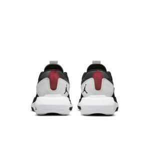 jordan-melo-m9 DM9677-060