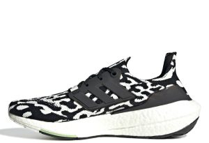 adidas Ultraboost 22 Core Black / Core Black / Almost Lime (GX6300)