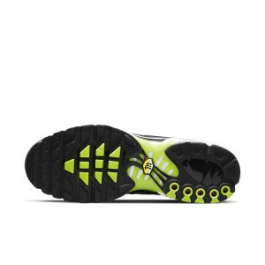 nike-air-max DJ6876-001