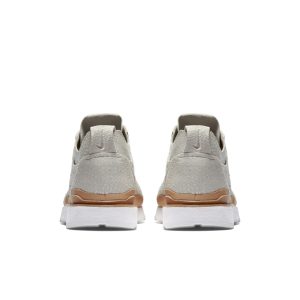nike-air-safari 872633-002