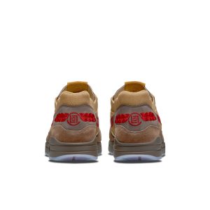 nike-air-max DD1870-200