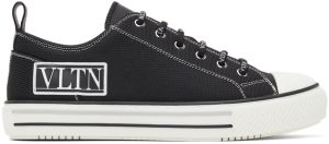 Valentino Garavani ‘VLTN’ Giggies Low Sneakers (WY2S0D57MBU)