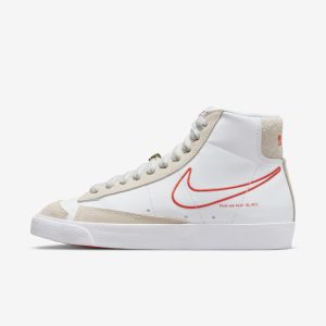 Nike Blazer Mid 77 First Use (DH6757-100)
