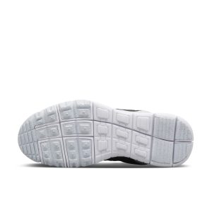 nike-flyknit 826077-002