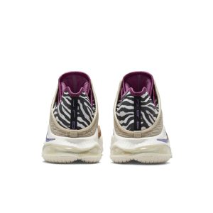 nike-lebron-19 DM1058-200