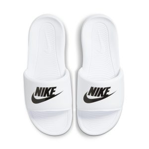 nike-victori-one CN9675-100