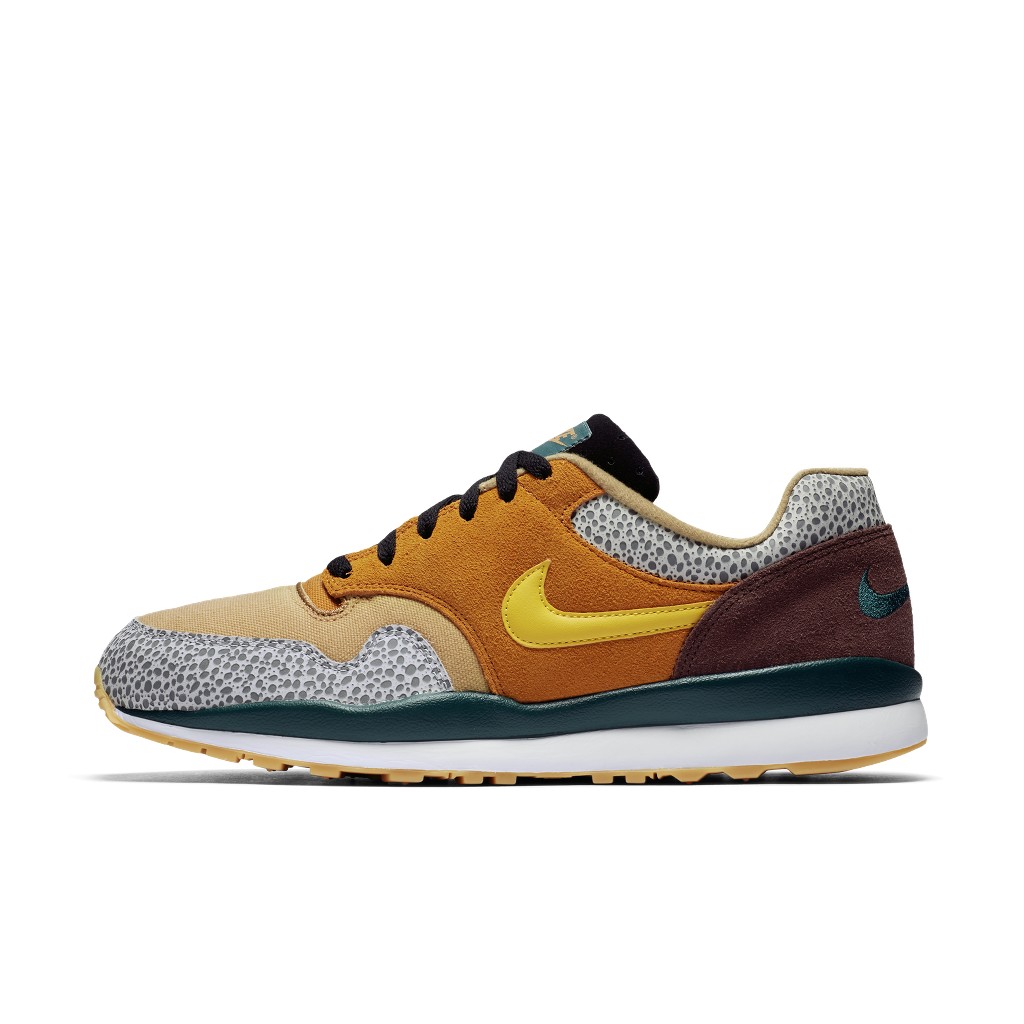 nike-air-safari AO3298-800