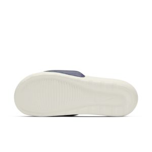 nike-victori-one CN9678-403