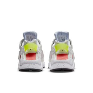 nike-air-huarache DH4439-106