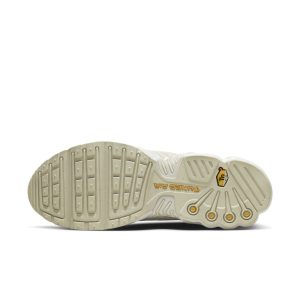 nike-air-max DX2653-100