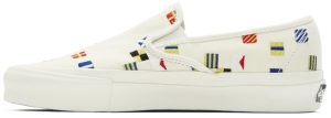 vans-style VN0A4UVFAR91