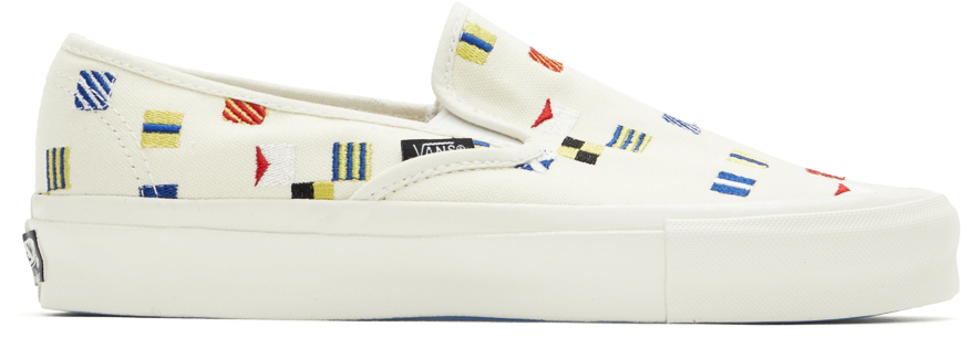 vans-style VN0A4UVFAR91