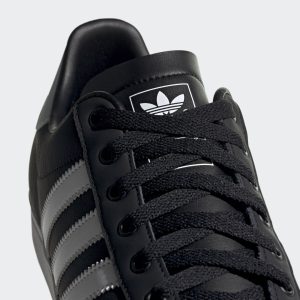 adidas-coast-star EE8901