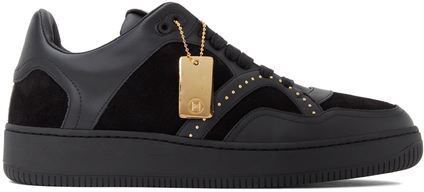 human-recreational-services-sneaker UE22GF0200X2C3