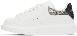 alexander-mcqueen-oversized-sneaker 676700WIAFK