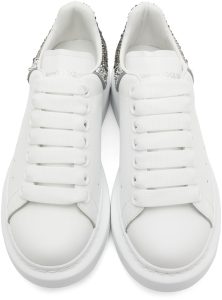 alexander-mcqueen-oversized-sneaker 676700WIAFK